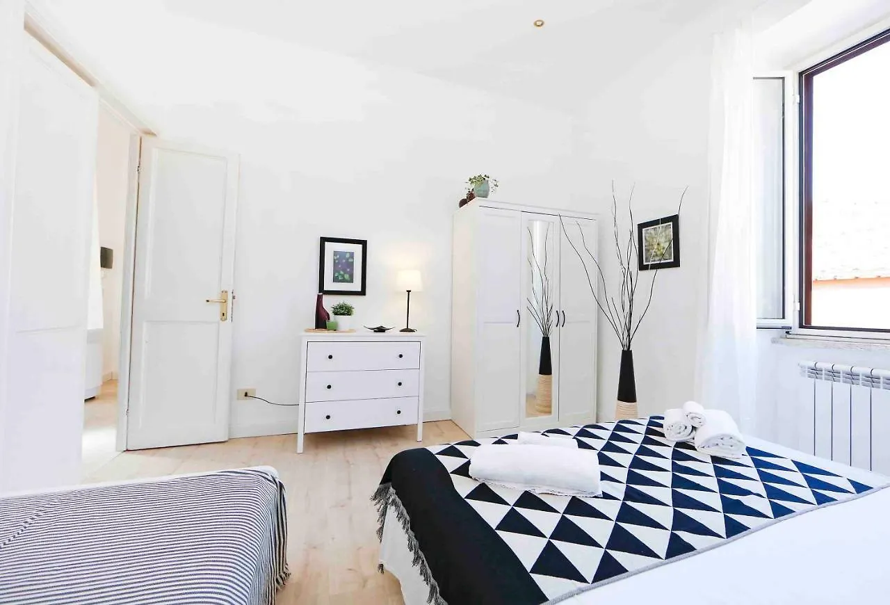 Bella Nonna Apartment Rome